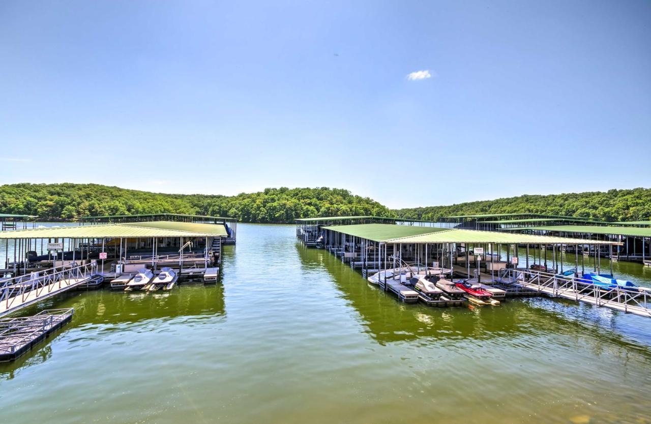 Lakefront Osage Beach Condo Balcony And Pool Access Exterior photo