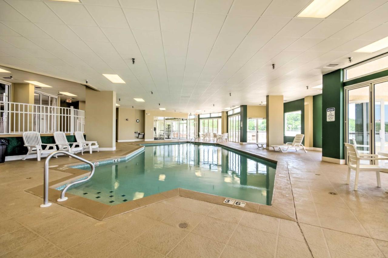 Lakefront Osage Beach Condo Balcony And Pool Access Exterior photo